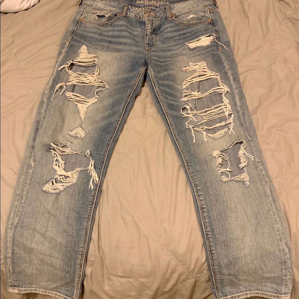 American Eagle “Tomgirl” jeans